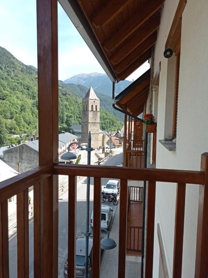 Apartamento En Pirineos Bielsa Exterior photo